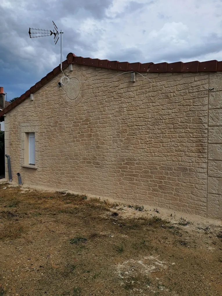 Réalisation mur en pierre